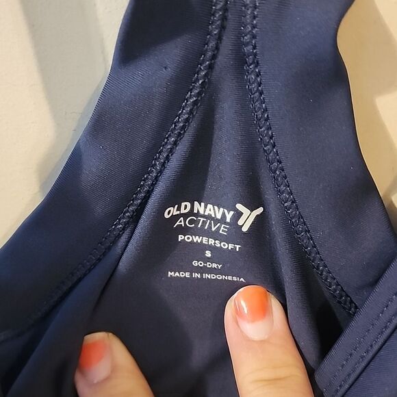 Old navy active one piece size 8 NWT - Picture 4 of 7